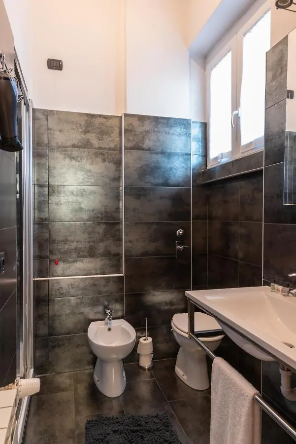 Milano Navigli Exclusive Apartment מילאנו