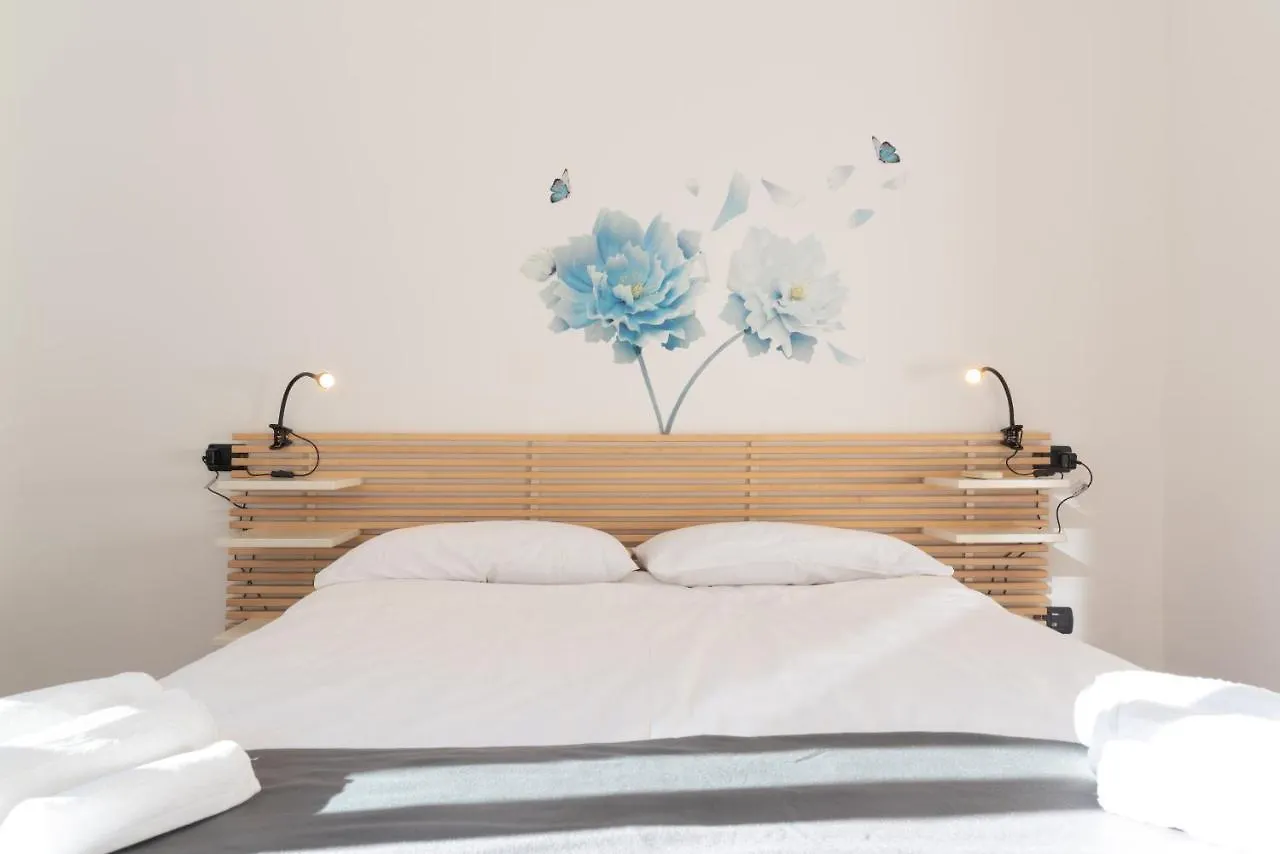 Milano Navigli Exclusive Apartment  מילאנו